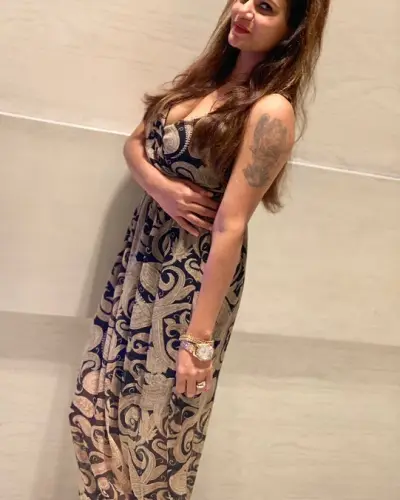 Tirukalukundram Escort